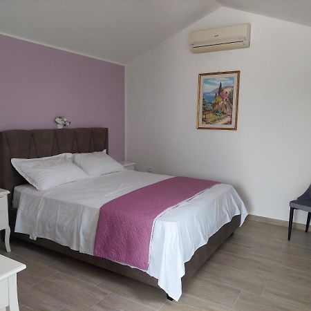 Opg Villa Meri 普契什查 外观 照片